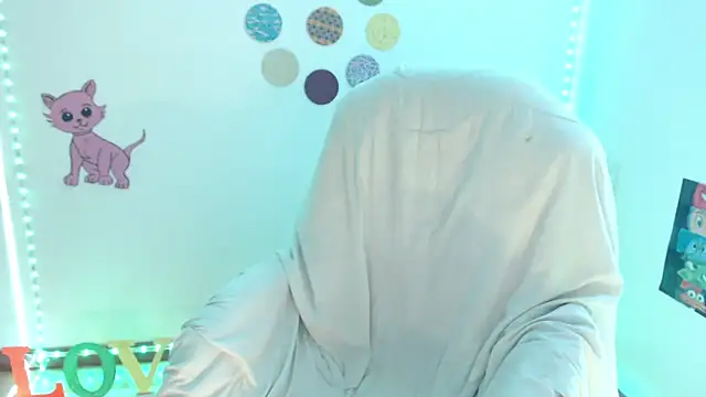 Snapshot of samy_love35 chatting on 02/02/26, 02:10 samy love35 online show from 02/02/26, 02:10