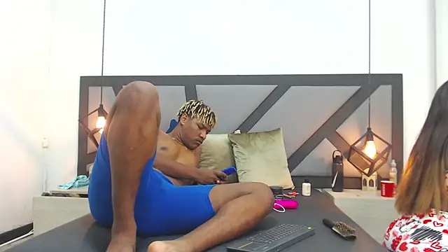 Snapshot of Axel_black1 chatting on 01/30/25, 06:00 Axel black1 online show from 01/30/25, 06:00