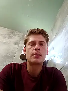 Snapshot of EngagingEvidence25 chatting on 11/02/25, 12:51 EngagingEvidence25 online show from 11/02/25, 12:51