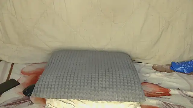 SWEETCANDY111 online show from 12/14/25, 12:10