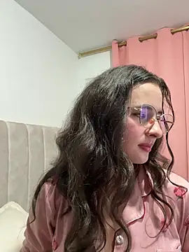 Snapshot of baaby-miiaa chatting on 05/08/26, 11:37 baaby-miiaa online show from 05/08/26, 11:37