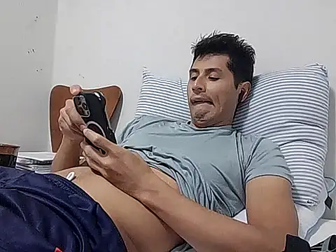 PerroDemonioHot online show from 09/18/25, 04:03