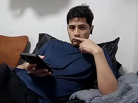 PerroDemonioHot online show from 12/19/25, 11:12