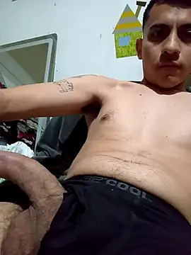 Snapshot of boyvergon chatting on 03/15/26, 01:00 boyvergon online show from 03/15/26, 01:00