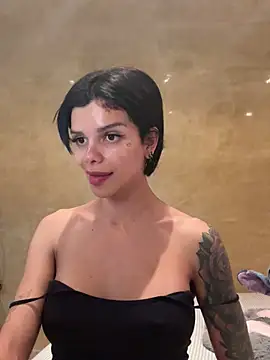 Snapshot of Rosariolovex chatting on 02/03/25, 01:51 Rosariolovex online show from 02/03/25, 01:51