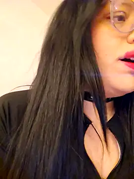 katrina29 online show from 02/12/25, 03:40