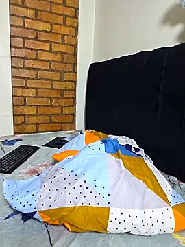 katrina29 online show from 11/09/25, 01:37