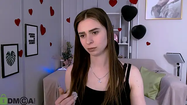 flora ri online show from 02/26/25, 06:11