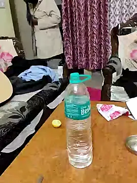 YourSuperTanya online show from 02/14/25, 07:33