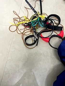 YourSuperTanya online show from 10/19/25, 04:02