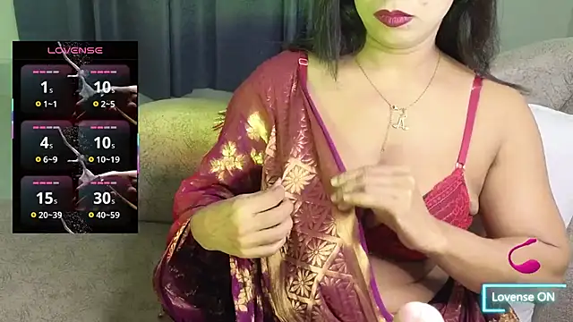 Snapshot of Bengali_Cute_Girl chatting on 11/13/25, 02:54 Bengali Cute Girl online show from 11/13/25, 02:54