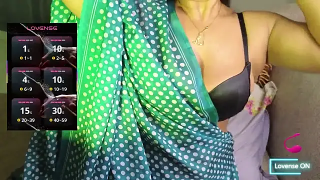 Snapshot of Bengali_Cute_Girl chatting on 12/02/25, 03:01 Bengali Cute Girl online show from 12/02/25, 03:01