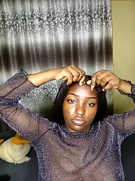 Snapshot of Vprettieeer chatting on 11/11/25, 10:10 Vprettieeer online show from 11/11/25, 10:10