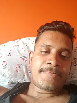 Snapshot of xx54362 chatting on 03/23/25, 08:04 xx54362 online show from 03/23/25, 08:04