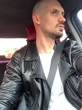 AssHunter4k online show from 03/22/25, 04:26