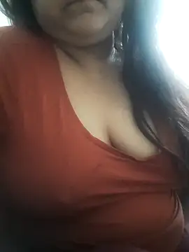 Snapshot of Hot_Juicy_Candy chatting on 10/02/25, 03:19 Hot Juicy Candy online show from 10/02/25, 03:19