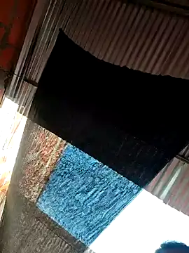 Zoe Sweett18 online show from 11/08/25, 12:27