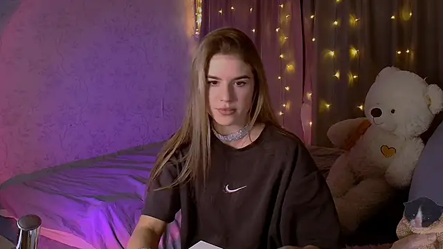 Snapshot of Melissa_smith_ chatting on 02/18/25, 10:25 Melissa smith online show from 02/18/25, 10:25