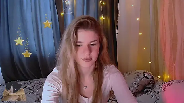 Snapshot of Melissa_smith_ chatting on 09/19/25, 02:07 Melissa smith online show from 09/19/25, 02:07