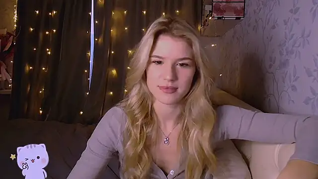 Snapshot of Melissa_smith_ chatting on 10/17/25, 01:46 Melissa smith online show from 10/17/25, 01:46