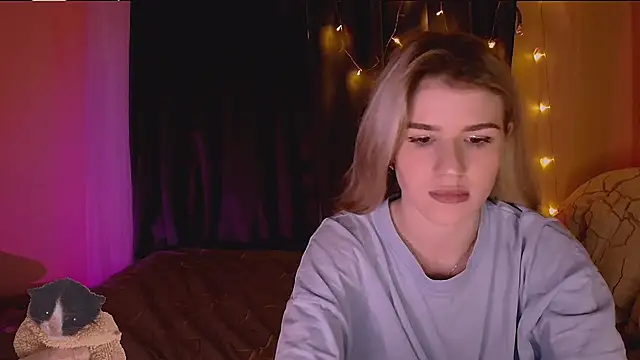 Snapshot of Melissa_smith_ chatting on 12/13/25, 07:53 Melissa smith online show from 12/13/25, 07:53