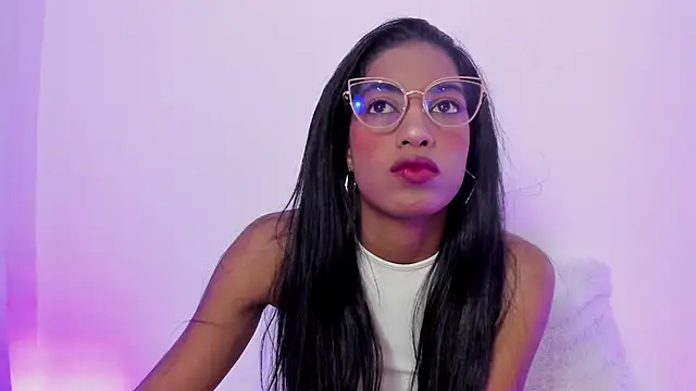 Snapshot of dany_brownie chatting on 01/20/25, 05:15 dany brownie online show from 01/20/25, 05:15