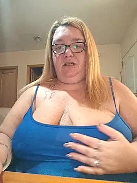 diosacurvy1984 online show from 11/29/25, 09:12