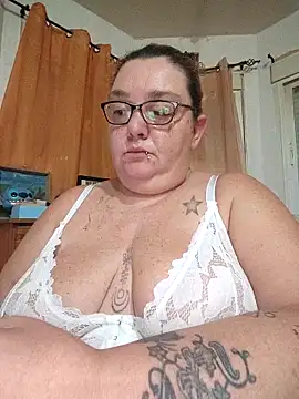 diosacurvy1984 online show from 01/07/26, 08:50