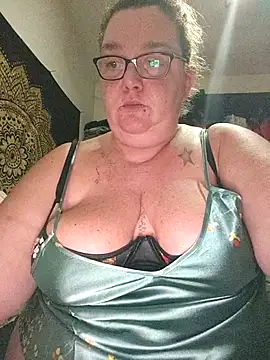 diosacurvy1984 online show from 01/10/26, 06:42