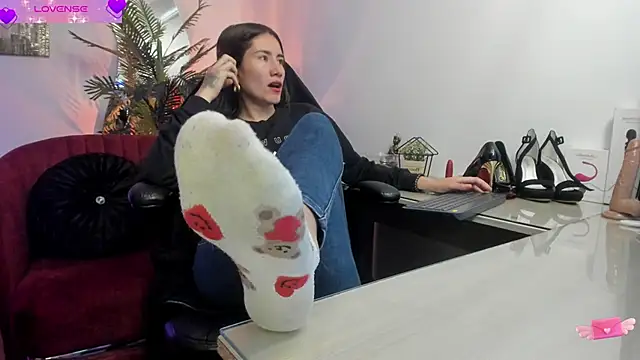 VioletParkker online show from 02/18/25, 02:38