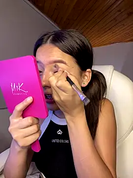 Sofia18 pinkk online show from 11/29/25, 10:35