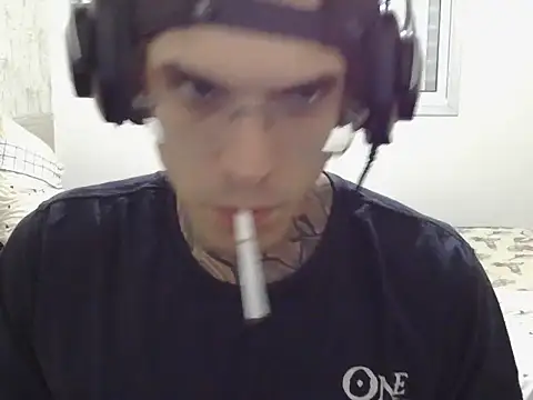 Snapshot of smokingink chatting on 04/28/26, 04:39 smokingink online show from 04/28/26, 04:39