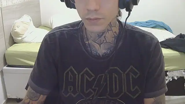 Snapshot of smokingink chatting on 05/14/26, 08:37 smokingink online show from 05/14/26, 08:37
