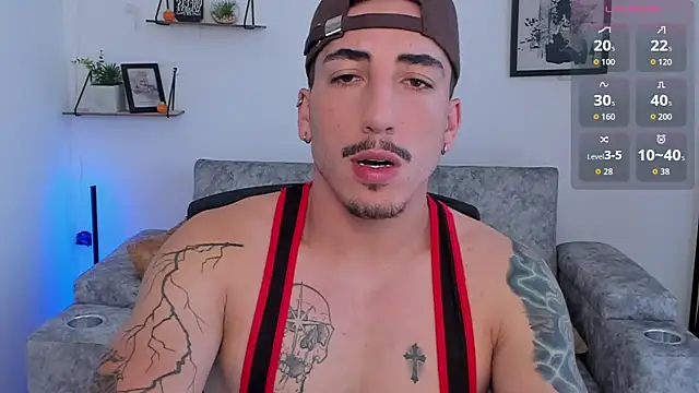 dylanspencer28 online show from 10/27/25, 07:40