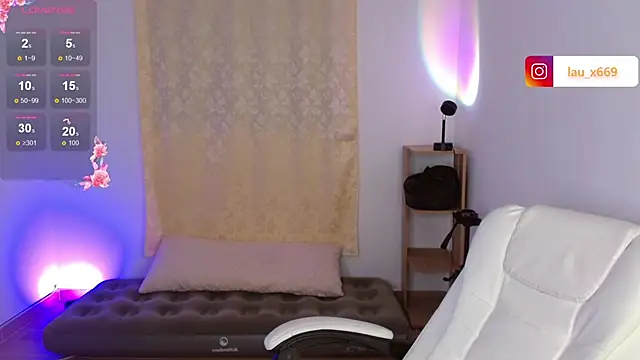 isabella1616 online show from 12/21/25, 12:07