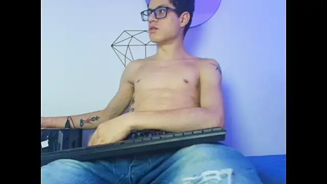 wolfandsky online show from 10/27/25, 11:47