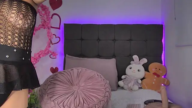 AmandaBrooks 18 online show from 03/08/26, 02:15