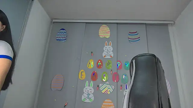 Snapshot of AmandaBrooks_18 chatting on 04/01/26, 03:07 AmandaBrooks 18 online show from 04/01/26, 03:07