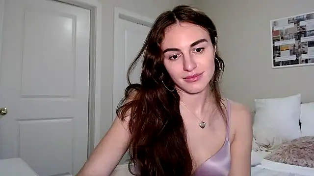 graciesmith27 online show from 02/13/25, 12:02
