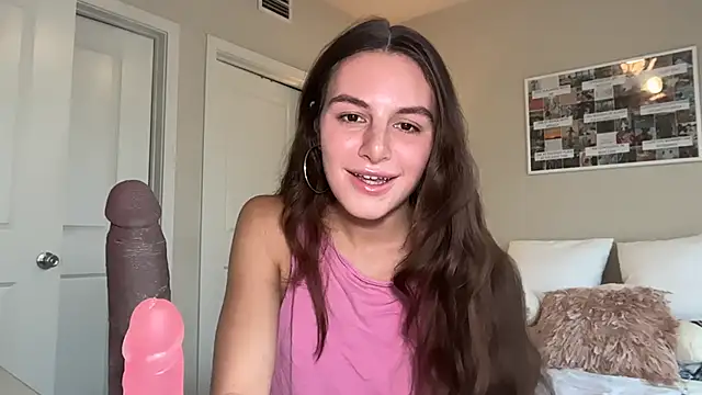 Snapshot of graciesmith27 chatting on 03/26/26, 08:14 graciesmith27 online show from 03/26/26, 08:14