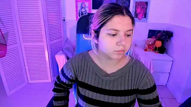 DiaAngell online show from 09/29/25, 08:35