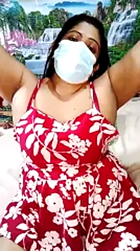 Snapshot of Lovely_WINDI chatting on 01/18/25, 05:26 Lovely WINDI online show from 01/18/25, 05:26