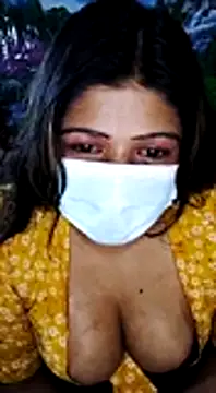 Snapshot of Lovely_WINDI chatting on 01/19/25, 05:58 Lovely WINDI online show from 01/19/25, 05:58