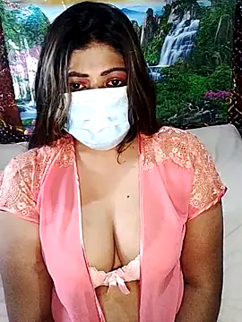 Snapshot of Lovely_WINDI chatting on 01/21/25, 11:24 Lovely WINDI online show from 01/21/25, 11:24