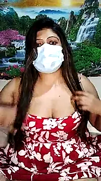 Snapshot of Lovely_WINDI chatting on 01/22/25, 06:10 Lovely WINDI online show from 01/22/25, 06:10