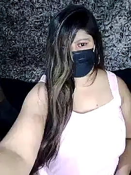 Snapshot of Lovely_WINDI chatting on 02/15/25, 08:54 Lovely WINDI online show from 02/15/25, 08:54