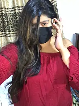 Snapshot of Lovely_WINDI chatting on 03/03/25, 06:33 Lovely WINDI online show from 03/03/25, 06:33