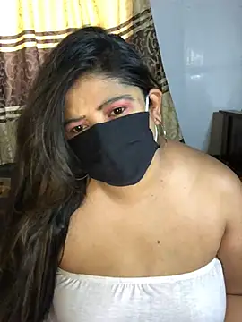 Snapshot of Lovely_WINDI chatting on 03/05/25, 10:00 Lovely WINDI online show from 03/05/25, 10:00