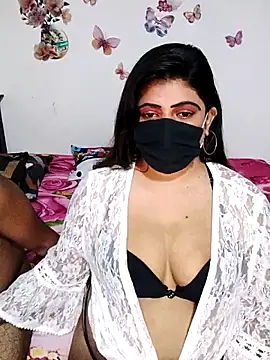 Snapshot of Lovely_WINDI chatting on 11/14/25, 11:53 Lovely WINDI online show from 11/14/25, 11:53