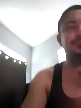 Snapshot of Burrrucecold00 chatting on 02/24/25, 02:30 Burrrucecold00 online show from 02/24/25, 02:30